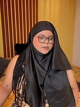 Snapshot of _Shara_Handal_ chatting on October 29, 2025, 10:58 am Shara Handal online show from October 29, 2025, 10:58 am