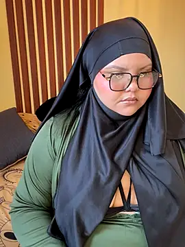 Snapshot of _Shara_Handal_ chatting on October 31, 2025, 2:13 pm Shara Handal online show from October 31, 2025, 2:13 pm