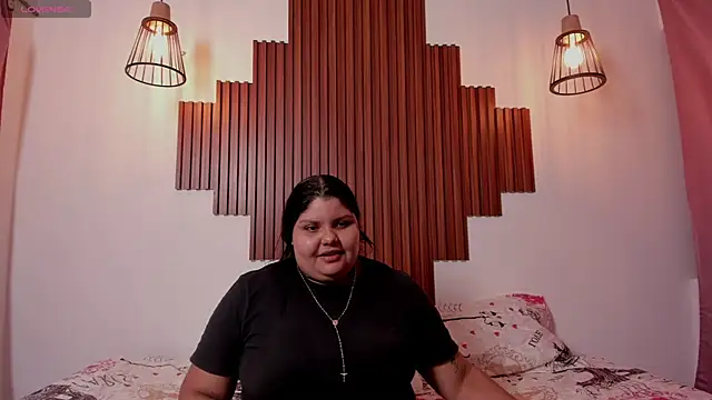 Snapshot of _Shara_Handal_ chatting on November 10, 2025, 2:16 am Shara Handal online show from November 10, 2025, 2:16 am