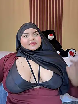 Snapshot of _Shara_Handal_ chatting on March 1, 2025, 12:01 pm Shara Handal online show from March 1, 2025, 12:01 pm