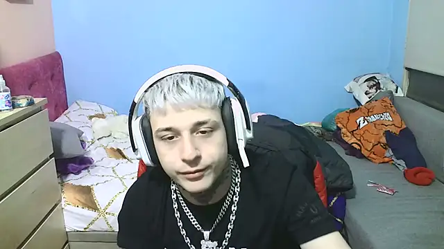 Nenejoven16- online show from March 9, 2025, 7:26 pm