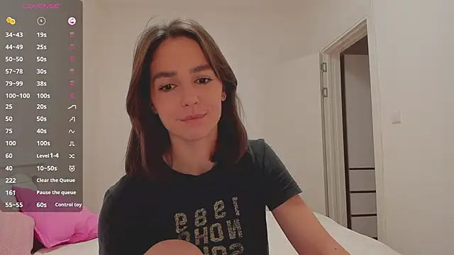 Snapshot of JudyAngil chatting on November 10, 2025, 6:07 am JudyAngil online show from November 10, 2025, 6:07 am