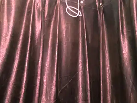 Snapshot of Fuckable_Nasty_MILF chatting on May 24, 2026, 4:12 am Fuckable Nasty MILF online show from May 24, 2026, 4:12 am