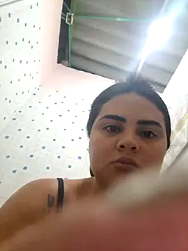 Snapshot of sexy-latin10 chatting on November 12, 2025, 10:52 am sexy-latin10 online show from November 12, 2025, 10:52 am