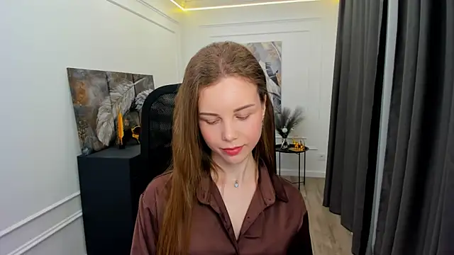 MileyWings online show from May 17, 2026, 11:43 am