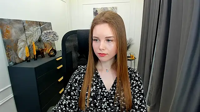 MileyWings online show from March 26, 2026, 11:30 am