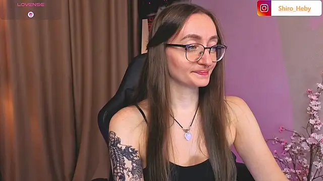 ShiroHeby online show from November 2, 2025, 12:54 pm