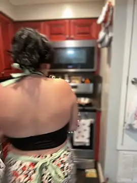 ThicBunz online show from October 25, 2025, 3:34 pm