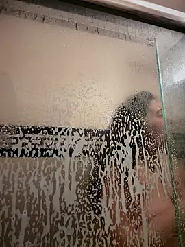 ThicBunz online show from February 20, 2026, 1:35 pm