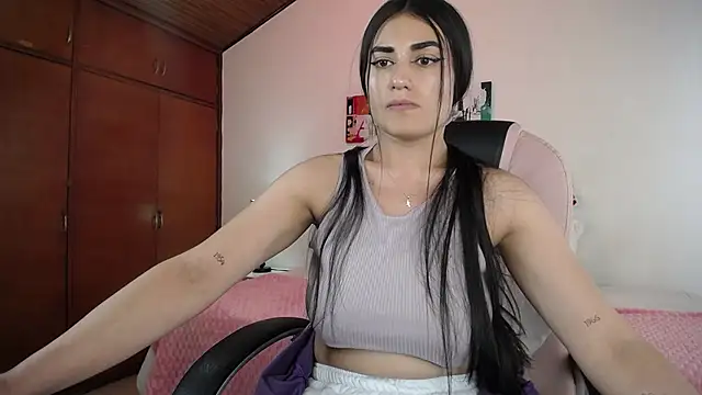 Snapshot of Alheli_16 chatting on March 18, 2025, 3:44 pm Alheli 16 online show from March 18, 2025, 3:44 pm