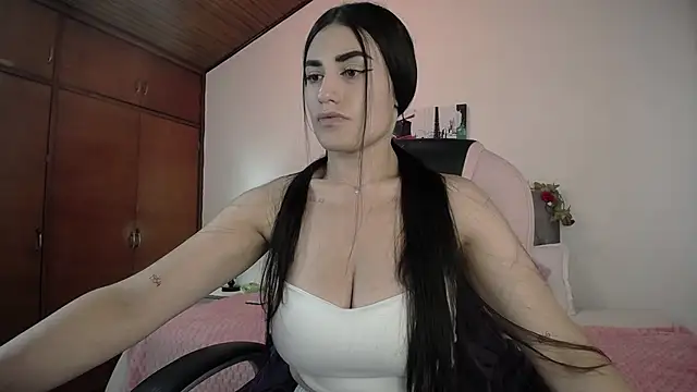 Snapshot of Alheli_16 chatting on March 13, 2025, 12:56 pm Alheli 16 online show from March 13, 2025, 12:56 pm