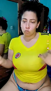 Snapshot of aixa_15 chatting on July 7, 2026, 5:49 pm aixa 15 online show from July 7, 2026, 5:49 pm