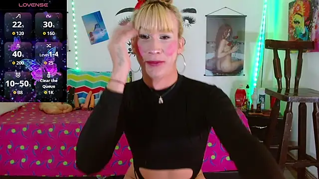 saritha cute  online show from November 12, 2025, 4:33 pm