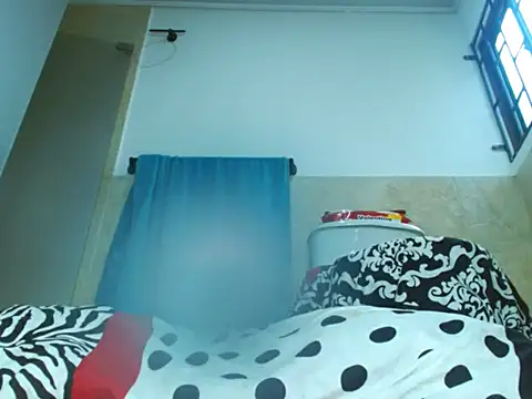 hornymilf 69xxx online show from November 24, 2025, 5:46 pm