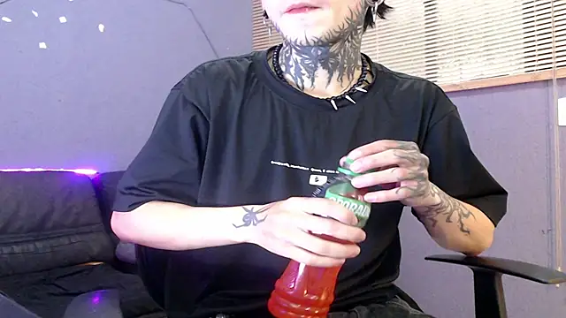 Andy bapho online show from October 22, 2025, 2:16 pm