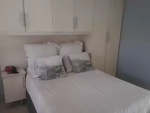 Snapshot of MluTheFixer chatting on September 17, 2025, 12:40 pm MluTheFixer online show from September 17, 2025, 12:40 pm