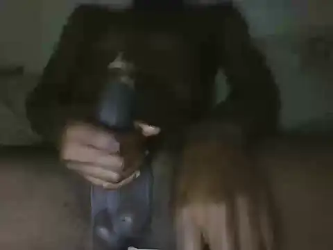 Snapshot of MluTheFixer chatting on December 4, 2025, 6:07 pm MluTheFixer online show from December 4, 2025, 6:07 pm