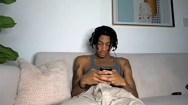 Skinnyblackman online show from December 2, 2025, 5:42 am