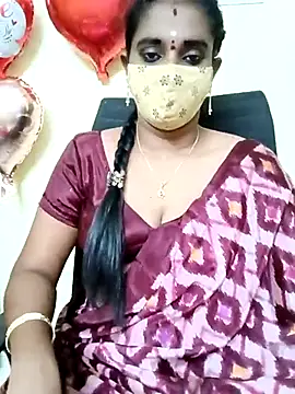 anisha91 online show from February 15, 2025, 5:17 pm