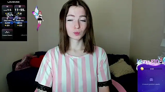 Snapshot of Luxuryalma chatting on January 7, 2025, 6:27 am Luxuryalma online show from January 7, 2025, 6:27 am