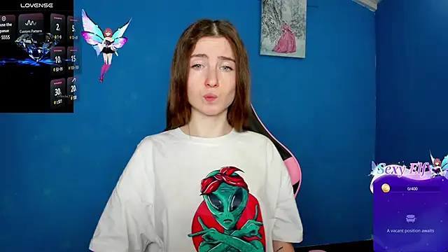 Snapshot of Luxuryalma chatting on March 2, 2025, 9:43 am Luxuryalma online show from March 2, 2025, 9:43 am