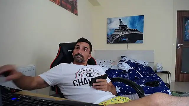 amydamarw online show from June 3, 2026, 2:33 pm