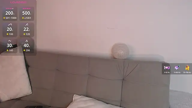 Abigail 29 online show from September 23, 2025, 12:01 pm