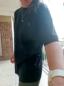 Missmesexycouple69 online show from November 20, 2025, 3:23 pm