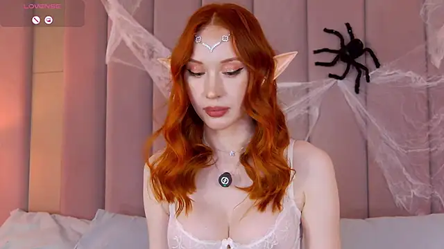 Snapshot of MayaSolar chatting on October 24, 2025, 5:06 am MayaSolar online show from October 24, 2025, 5:06 am