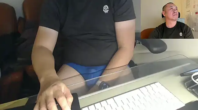 Snapshot of chih515 chatting on February 19, 2025, 6:00 am chih515 online show from February 19, 2025, 6:00 am