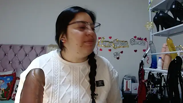 lanaqueen699 online show from December 19, 2025, 12:29 pm