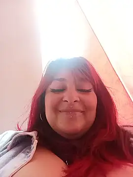 Snapshot of amydeepqueen chatting on June 30, 2026, 2:39 pm amydeepqueen online show from June 30, 2026, 2:39 pm