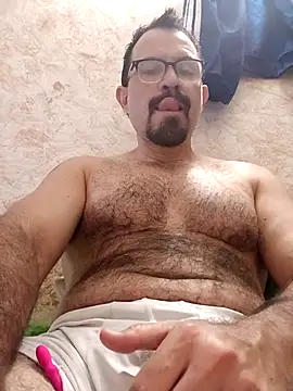 SbasTone Muscle online show from May 10, 2026, 3:14 pm
