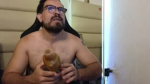 SbasTone Muscle online show from January 9, 2026, 2:46 pm