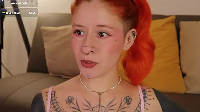 Snapshot of Daarlene chatting on March 2, 2026, 7:54 pm Daarlene online show from March 2, 2026, 7:54 pm