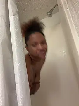 Snapshot of PrettyGal_Tingz chatting on January 16, 2025, 8:57 pm PrettyGal Tingz online show from January 16, 2025, 8:57 pm