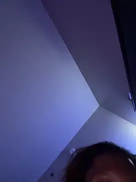 Snapshot of PrettyGal_Tingz chatting on February 11, 2025, 7:23 am PrettyGal Tingz online show from February 11, 2025, 7:23 am