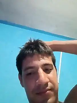 Snapshot of LiosArmando420 chatting on October 3, 2025, 4:41 pm LiosArmando420 online show from October 3, 2025, 4:41 pm