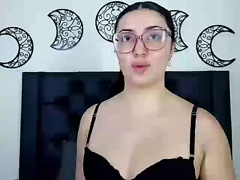 EvoletFMK online show from December 21, 2025, 11:23 am