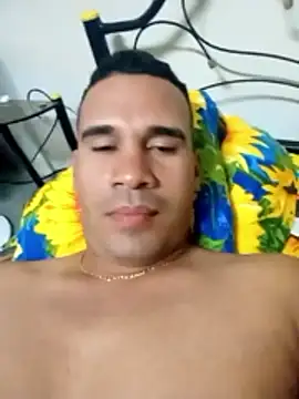 Snapshot of adriel_perez chatting on May 16, 2026, 1:26 am adriel perez online show from May 16, 2026, 1:26 am