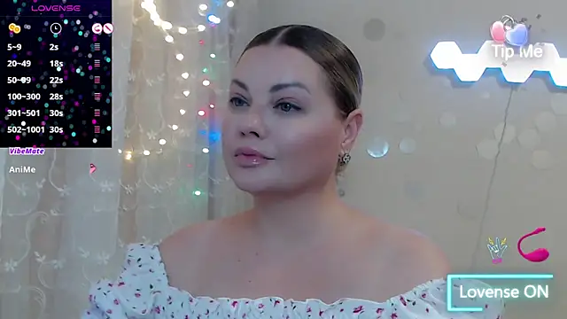 Snapshot of JewellKiss7 chatting on June 23, 2026, 5:38 am JewellKiss7 online show from June 23, 2026, 5:38 am