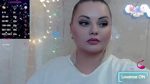 Snapshot of JewellKiss7 chatting on June 28, 2026, 2:23 pm JewellKiss7 online show from June 28, 2026, 2:23 pm