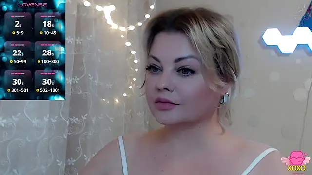 Snapshot of JewellKiss7 chatting on May 27, 2026, 4:58 pm JewellKiss7 online show from May 27, 2026, 4:58 pm