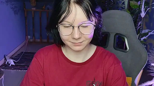 Snapshot of NancyMartinez chatting on November 20, 2025, 5:08 am NancyMartinez online show from November 20, 2025, 5:08 am