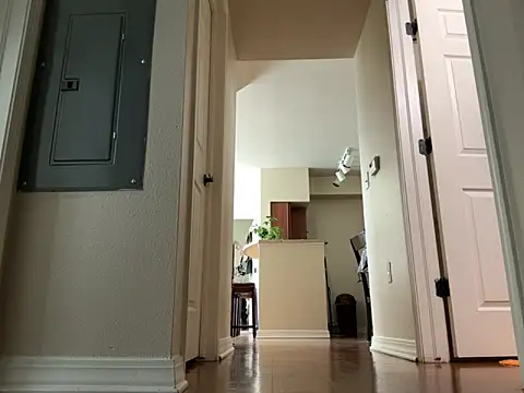 Snapshot of yfui221 chatting on November 2, 2025, 8:25 pm yfui221 online show from November 2, 2025, 8:25 pm