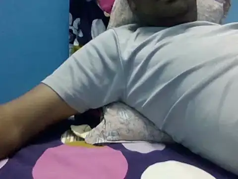 Snapshot of NiceBoy9099 chatting on February 8, 2025, 12:28 pm NiceBoy9099 online show from February 8, 2025, 12:28 pm