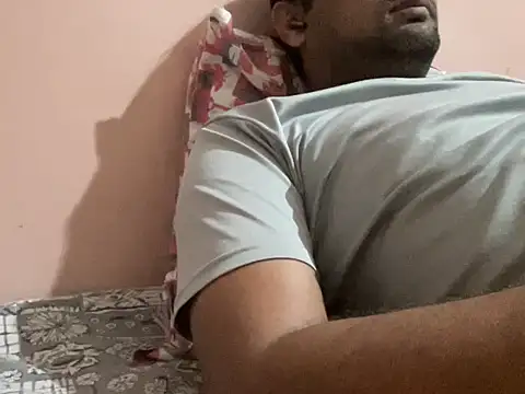 Snapshot of NiceBoy9099 chatting on November 6, 2025, 5:50 pm NiceBoy9099 online show from November 6, 2025, 5:50 pm