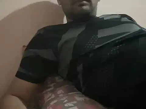 NiceBoy9099 online show from February 19, 2026, 5:54 pm