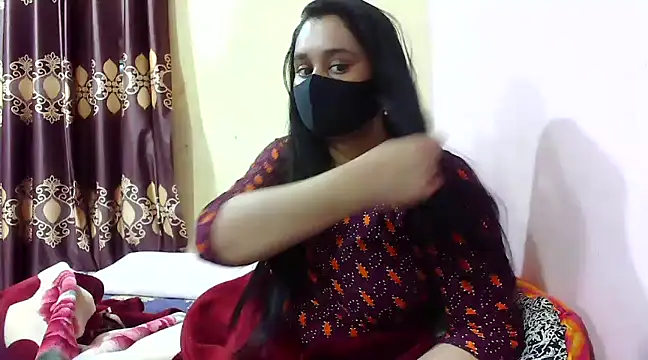 Snapshot of LovelyRose69 chatting on January 12, 2025, 1:48 pm LovelyRose69 online show from January 12, 2025, 1:48 pm