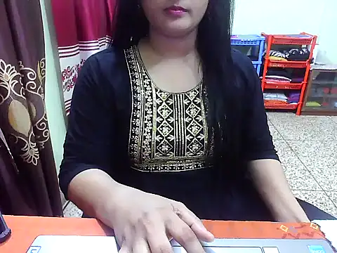 Snapshot of LovelyRose69 chatting on November 1, 2025, 11:59 am LovelyRose69 online show from November 1, 2025, 11:59 am